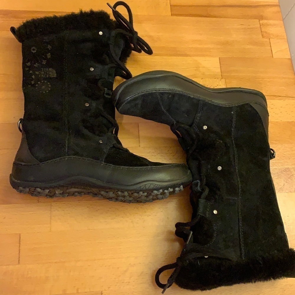 North Face Primaloft Lace Up Black Suede Boots 6
